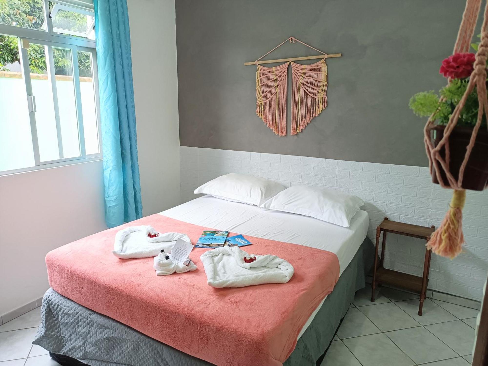 Hostel Casa Da Vo Rosa Governador Celso Ramos Kültér fotó
